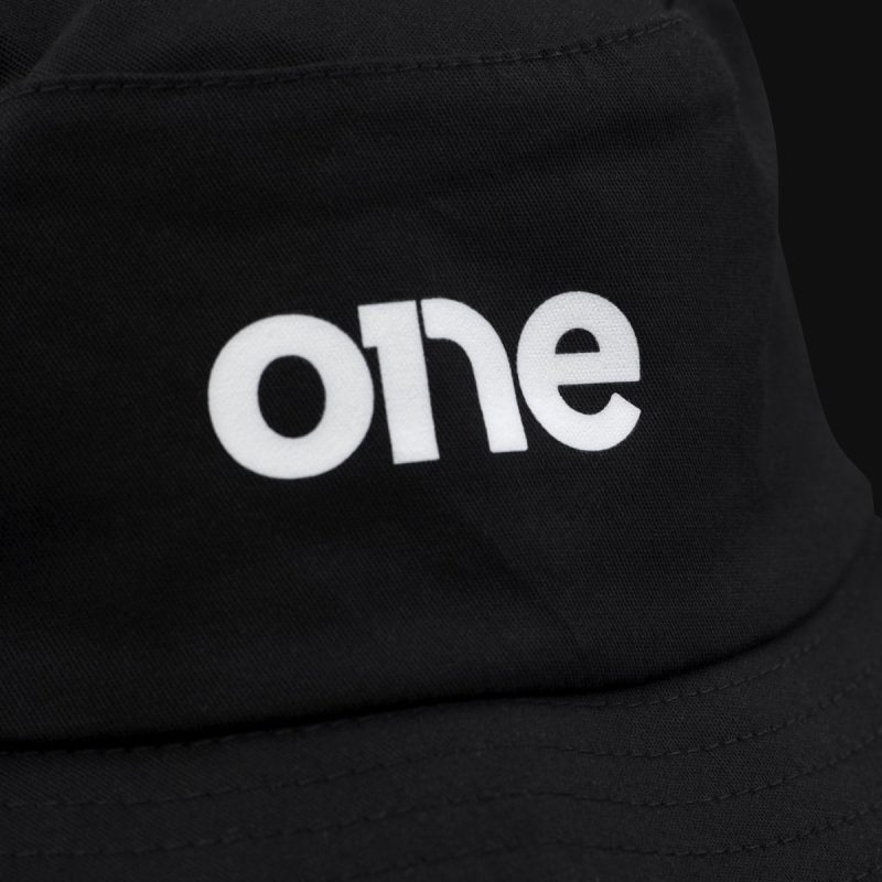 cappello bucket da uomo nero classic 1