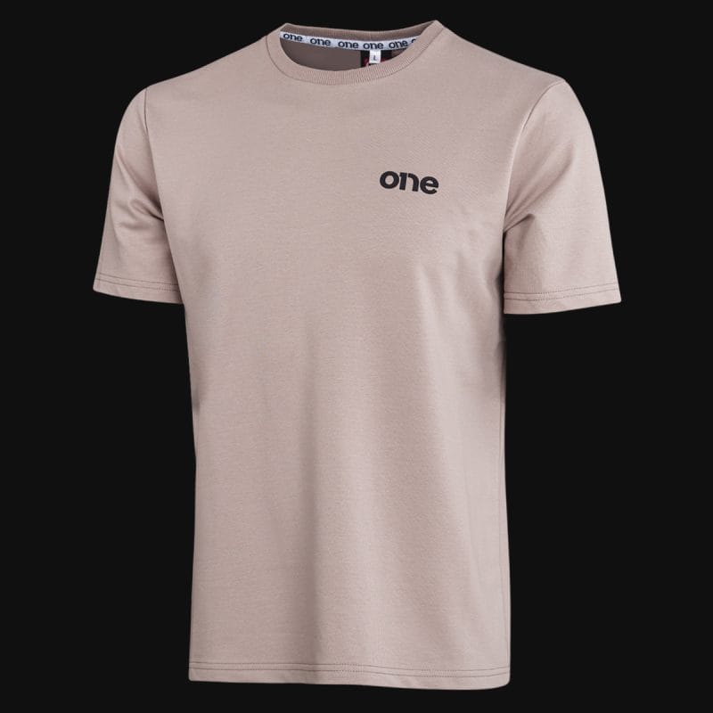 T-shirt premium da uomo - Classic Sand One - 04