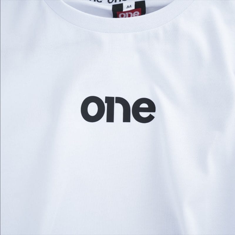 T-shirt da donna bianca Classic One - 02