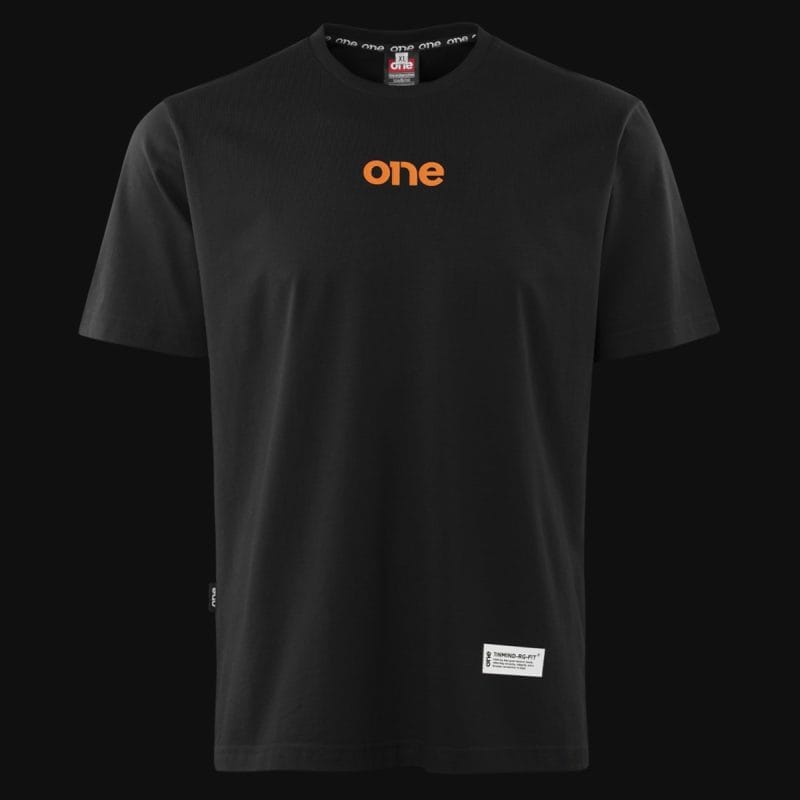 T-shirt premium da uomo nera - HTO - 05