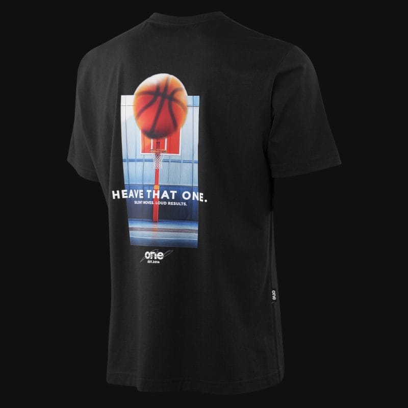 T-shirt premium da uomo nera - HTO - 06