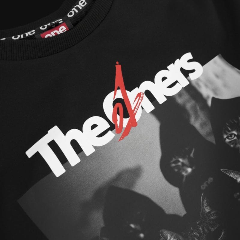 T-shirt premium da uomo nera - The Oners - 03