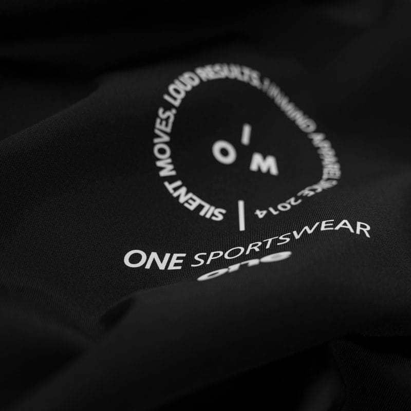 Felpa sportiva con cappuccio da uomo nera - One Active - 02